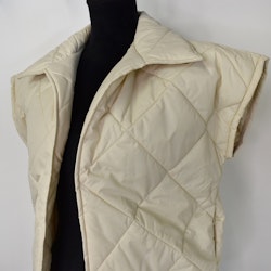 Vadderad Väst Quiltad BEIGE