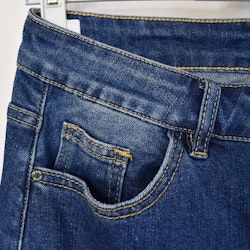 Jeanskjol med Slits MÖRK BLÅ - 3D Denim