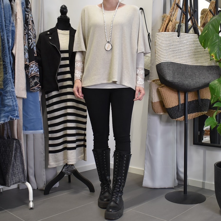 Halsband Lizzy VIT- The Moshi