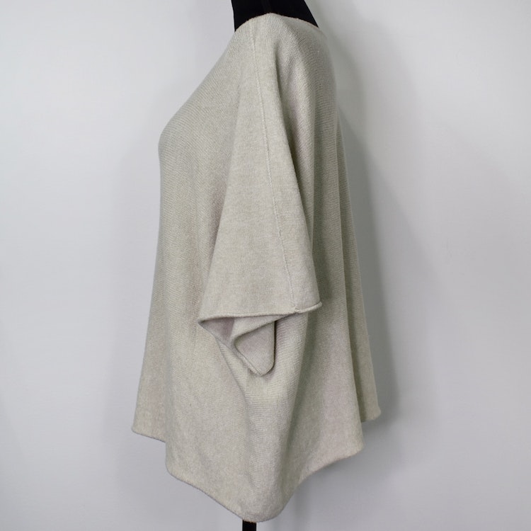 Stickad Ponchotröja BEIGE