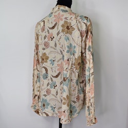 Blus Aya Blommig BEIGE - Marta du Chateau