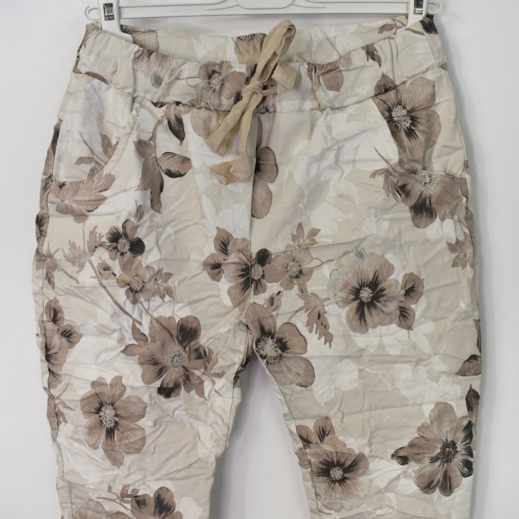 Stretchig Byxa Merilyn Blommig BEIGE - Marta du Chateau