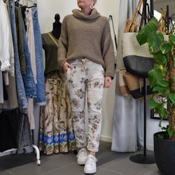 Stretchig Byxa Merilyn Blommig BEIGE - Marta du Chateau