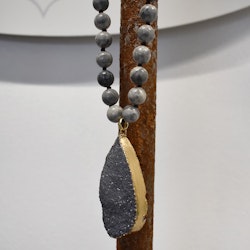 Halsband Daisy GRÅ - The Moshi