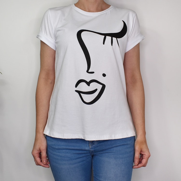 T-shirt Girl VIT - Estee Brown