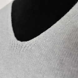 Stickad Ponchotröja med Knappar GRÅ