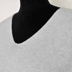 Stickad Ponchotröja med Knappar GRÅ