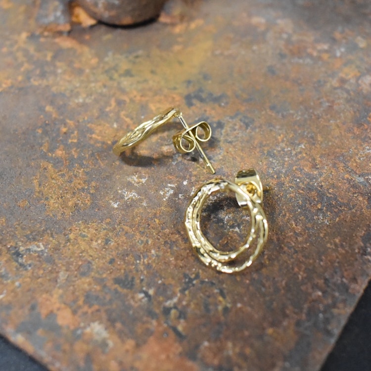 Örhänge Ring Rostfritt Stål GULD - Lolo & Yaya