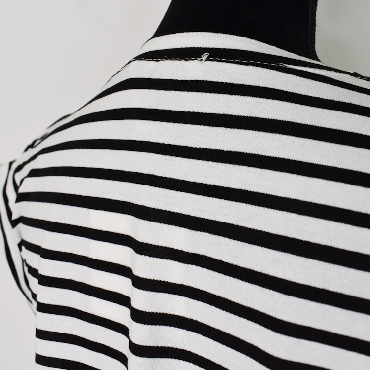 T-shirt Randig VIT/SVART