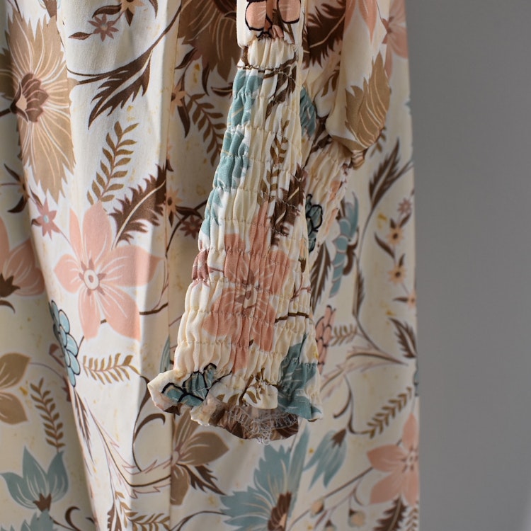 Klänning Eva Blommig BEIGE - Marta du Chateau