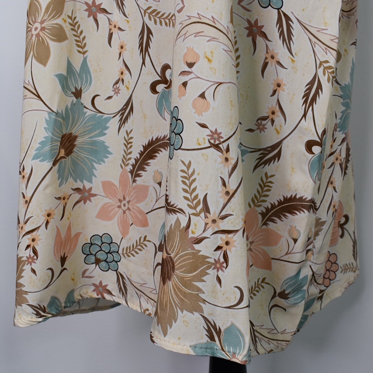 Klänning Eva Blommig BEIGE - Marta du Chateau