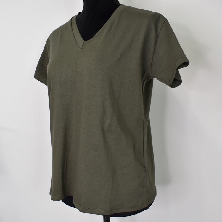 T-shirt V-ringad KAKI