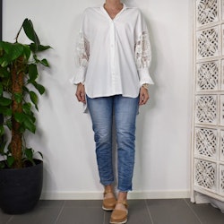 Skjorta Nichole Over Size VIT - Marta du Chateau