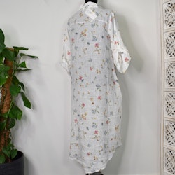 Skjortklänning i linne BLOMMIG - Stajl Agenturer