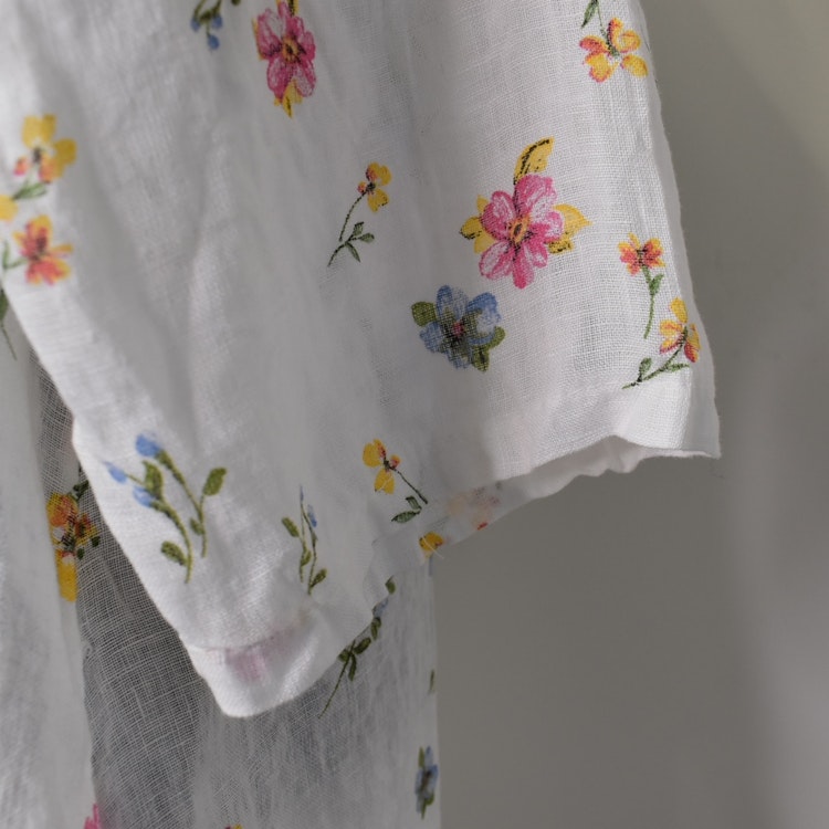 Skjortklänning i linne BLOMMIG - Stajl Agenturer