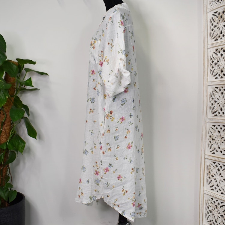 Skjortklänning i linne BLOMMIG - Stajl Agenturer