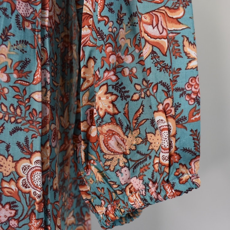 Klänning Kenja MAGNOLIA BLUE - Stajl Agenturer