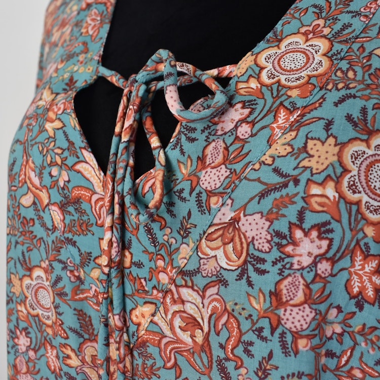 Klänning Kenja MAGNOLIA BLUE - Stajl Agenturer