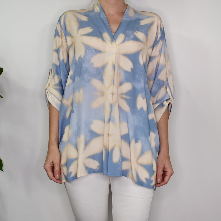 Blus Claudia Leaf LJUSBLÅ - Stajl Agenturer
