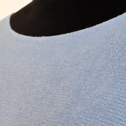 Stickad Ponchotröja HIMMELBLÅ
