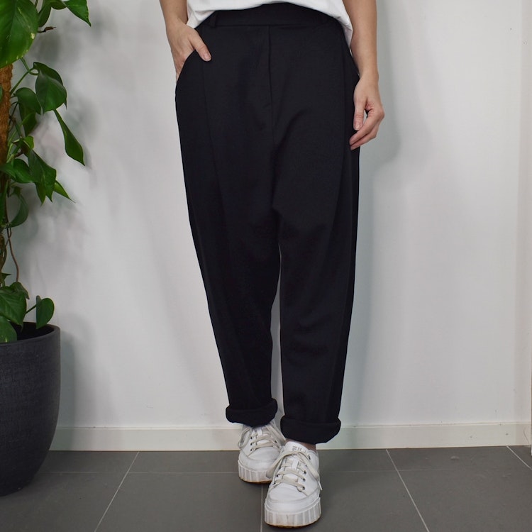 Byxa Baggy Sonya SVART - Marta du Chateau