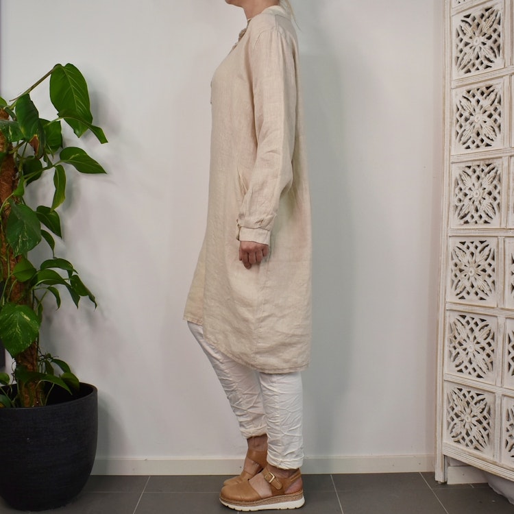 Kort skjortklänning i linne LJUSBEIGE