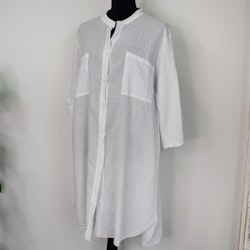 Bomullstunika Stripe VIT- Marta du Chateau
