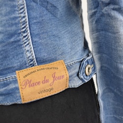 Jeansjacka med knappar BLÅ - Place du Jour