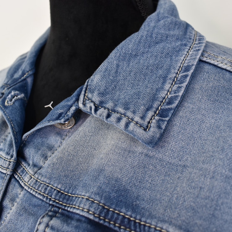 Jeansjacka med knappar BLÅ - Place du Jour