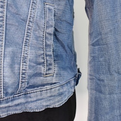 Jeansjacka med knappar BLÅ - Place du Jour