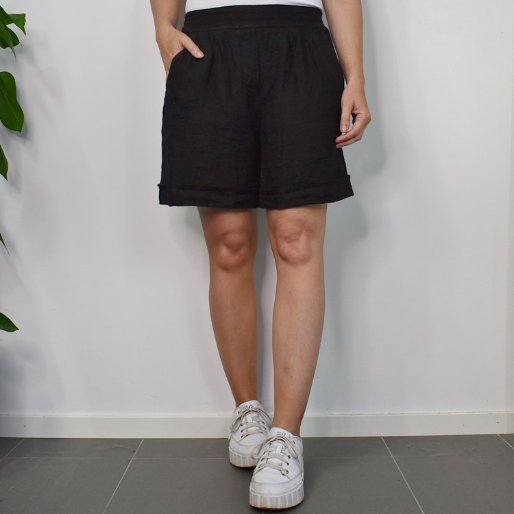 Linneshorts Sophia SVART - Marta du Chateau