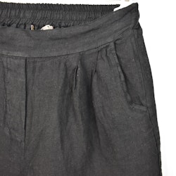 Linneshorts Sophia SVART - Marta du Chateau