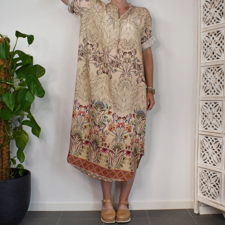 Klänning Helma Blommig BEIGE - Marta du Chateau