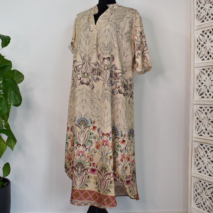 Klänning Helma Blommig BEIGE - Marta du Chateau
