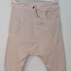 SECOND HAND Baggy Jeans ROSA Storlek 34