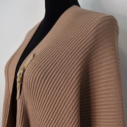 Poncho-sjal med spänne TAUPE