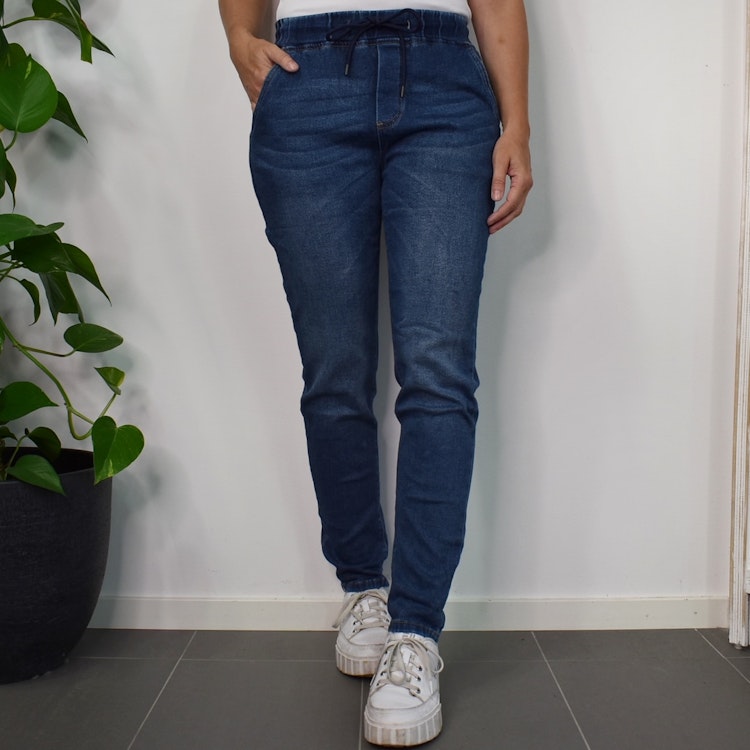 Jeans Resårmidja och Knytband MÖRK BLÅ - 3D Denim