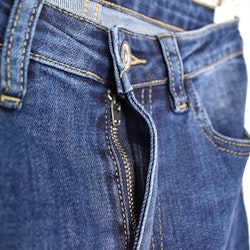 Jeans Flare med Fransar MÖRK BLÅ - 3D Denim