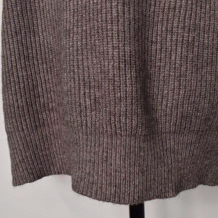 Stickad Polotröja Med Puffärm TAUPE