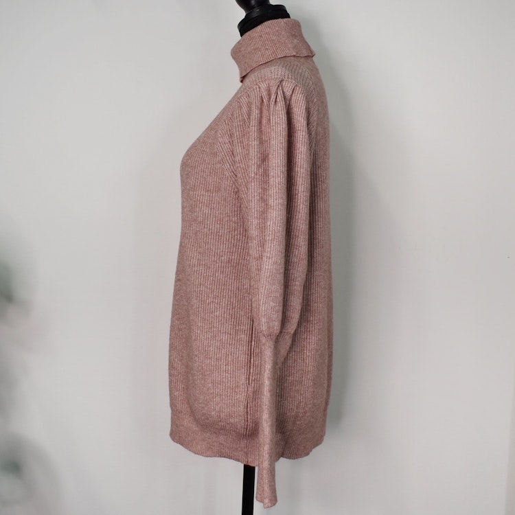 Stickad Polotröja Med Puffärm ROSE