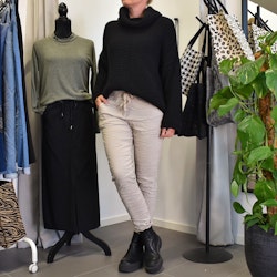 Stickad Tröja Halvpolo SVART