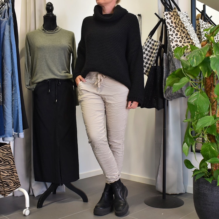 Stickad Tröja Halvpolo SVART