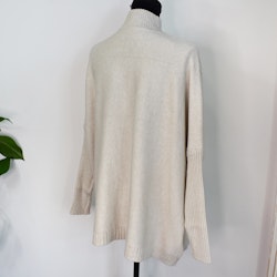 Finstickad Tröja Over Sized BEIGE