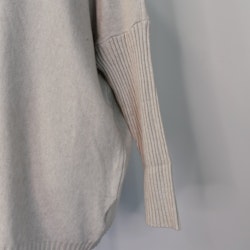 Finstickad Tröja Over Sized BEIGE