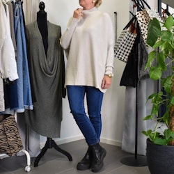 Finstickad Tröja Over Sized BEIGE