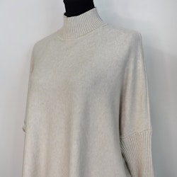 Finstickad Tröja Over Sized BEIGE