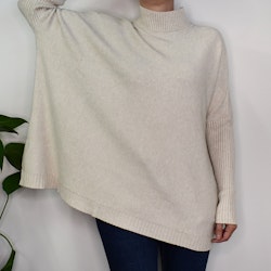 Finstickad Tröja Over Sized BEIGE