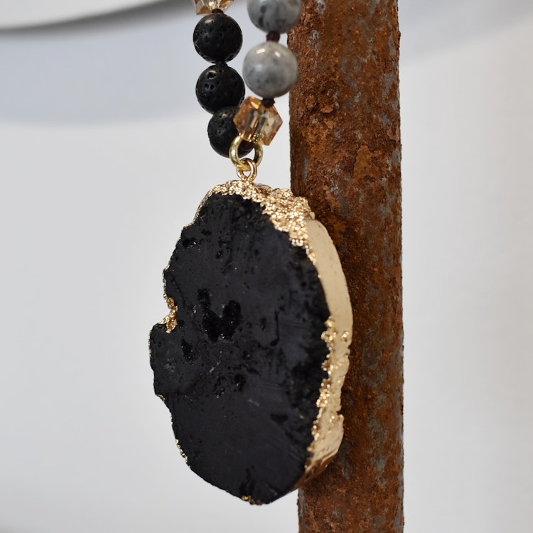Halsband Nora SVART - The Moshi