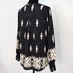 Blus Mayra Mönstrad SVART - Marta du Chateau