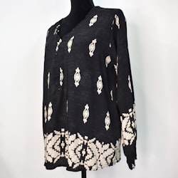 Blus Mayra Mönstrad SVART - Marta du Chateau